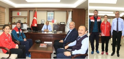 Tenisçi Cangir, Çek yolcusu