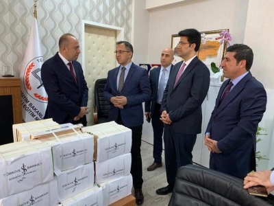 Türkiye İş Bankası'ndan  idil İlçe Okul Kütüphanelerine Kitap Bağışı